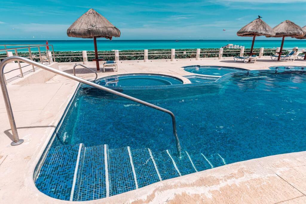 Villas Marlin 108, A Pie De Playa, Albercas, Jacuzi, Ubicacion Inmejorable แคนคูน ภายนอก รูปภาพ