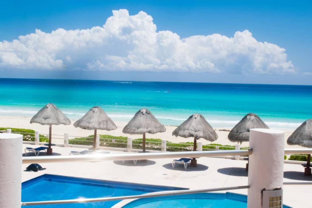 Villas Marlin 108, A Pie De Playa, Albercas, Jacuzi, Ubicacion Inmejorable แคนคูน ภายนอก รูปภาพ